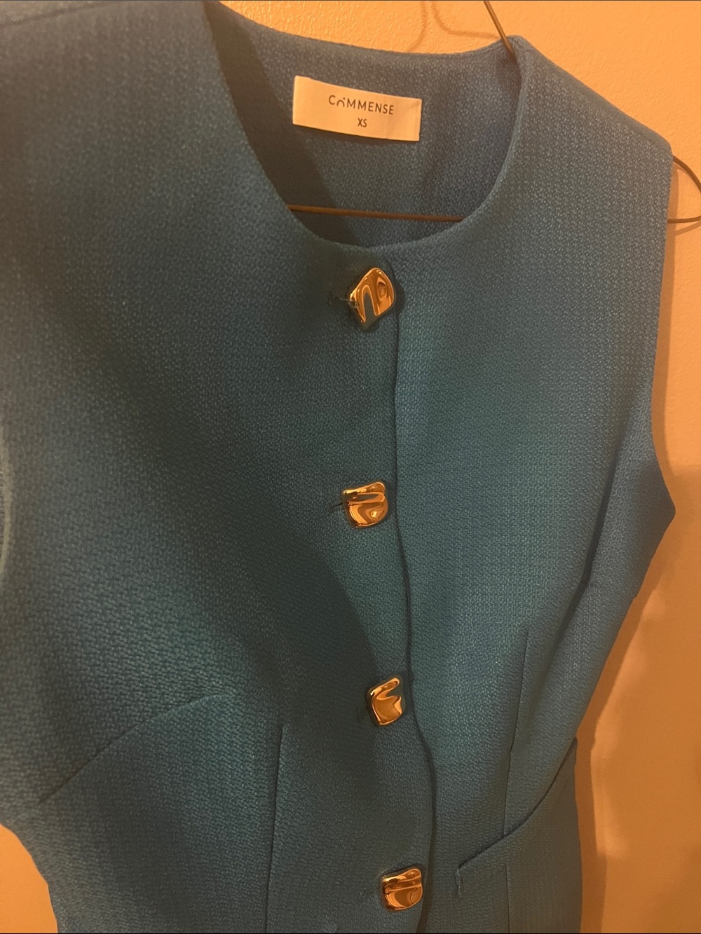 Commence Vest - Picture 7 of 7